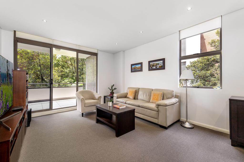 523/2c Munderah St, Wahroonga, NSW 2076