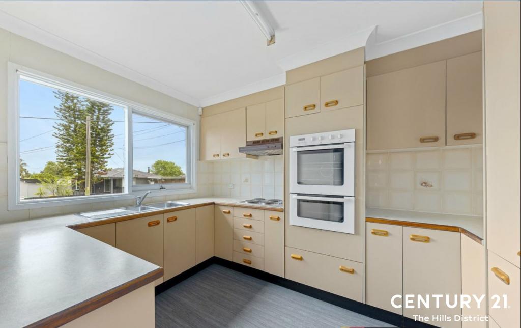 6 Shields Rd, Colyton, NSW 2760