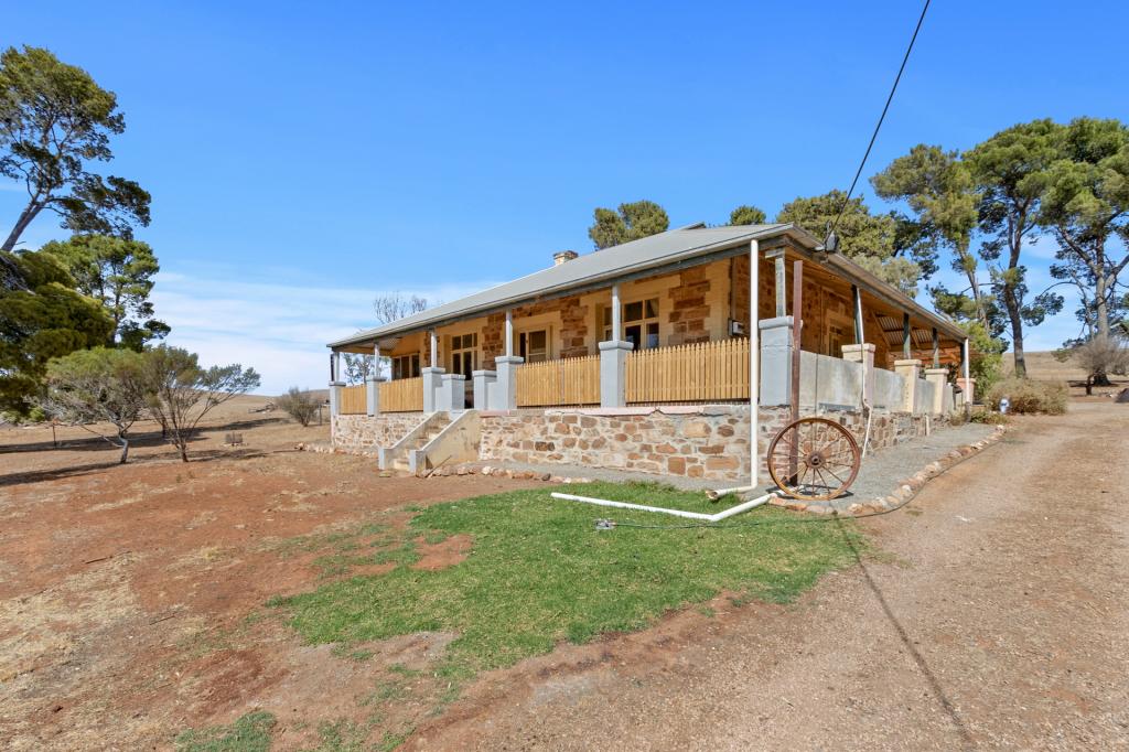 381 HUMPHRIES RD, LEIGHTON, SA 5417