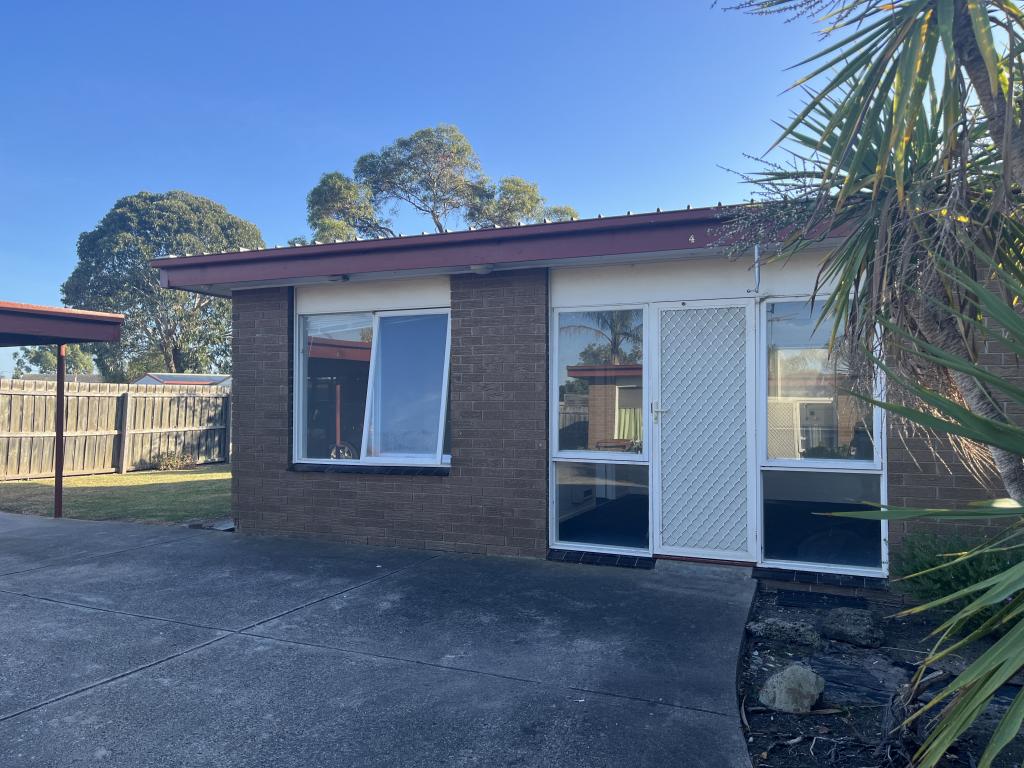 4/28-30 Helms St, Newcomb, VIC 3219