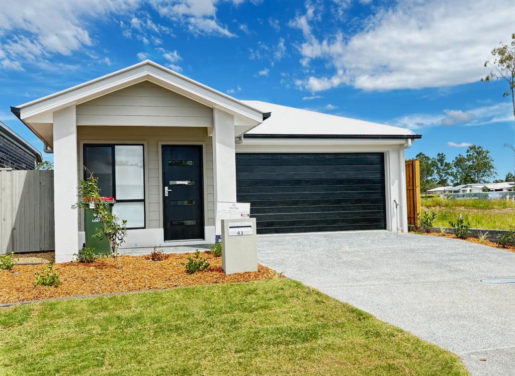 43 Clarence St, South Maclean, QLD 4280