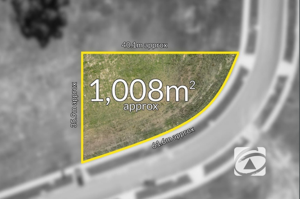 8 BREATHTAKER ST, OFFICER, VIC 3809