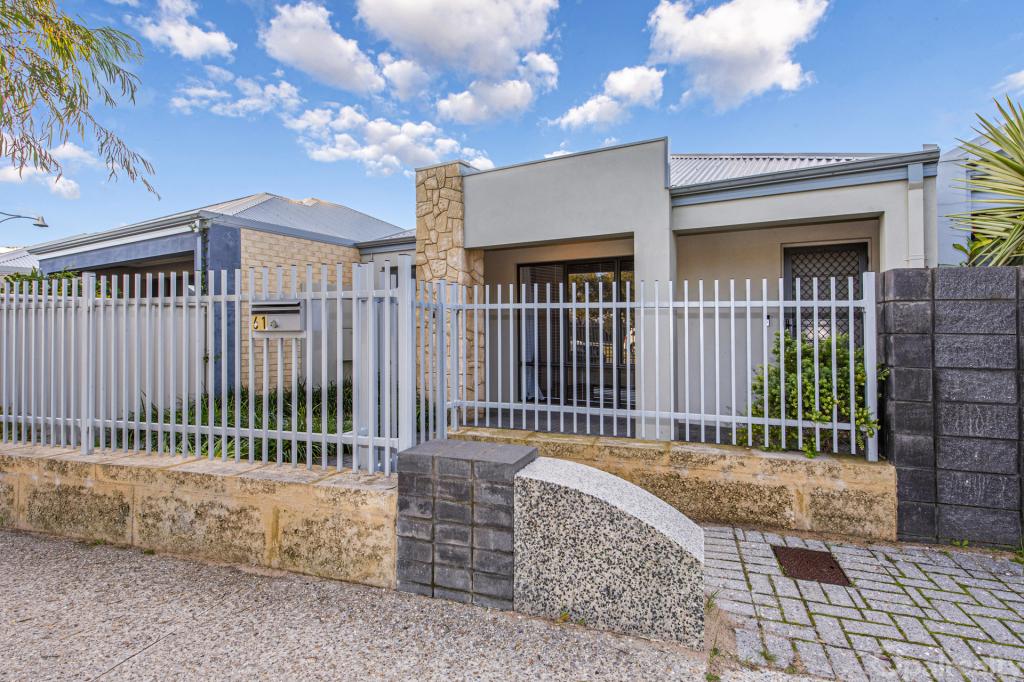 61 Adelong Ave, Golden Bay, WA 6174
