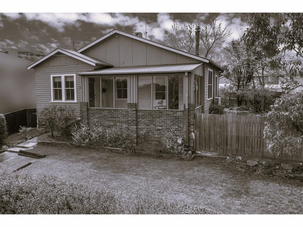 123 Erskine St, Armidale, NSW 2350