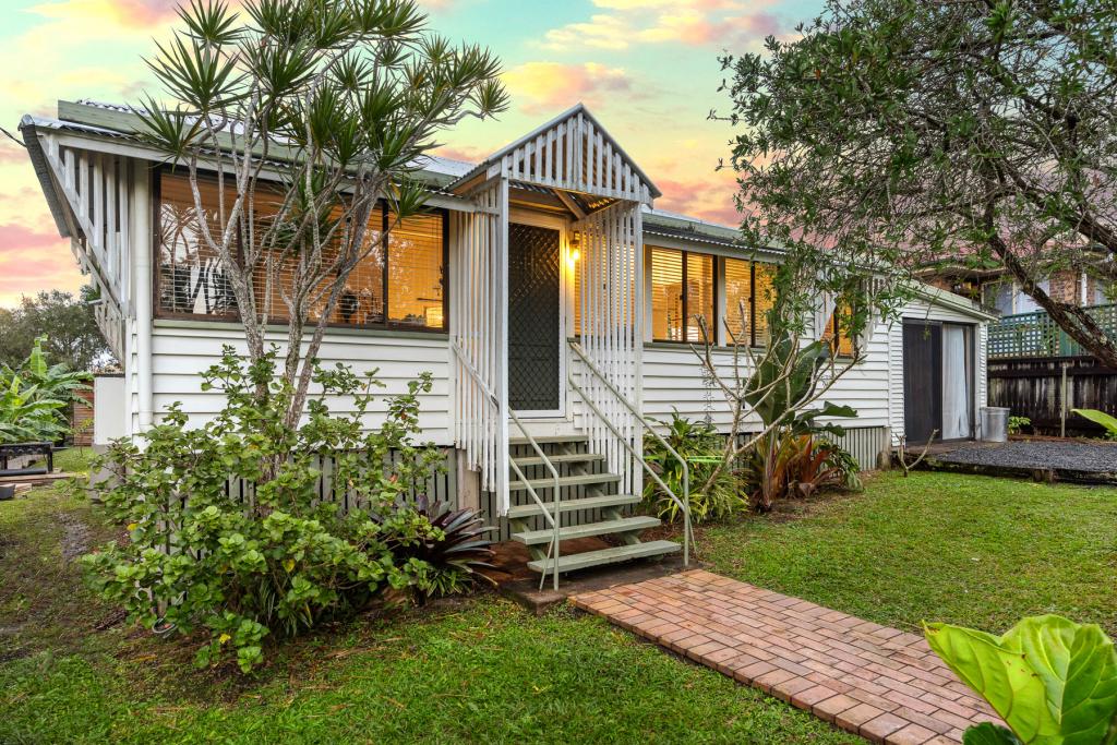 16 Kauri St, Cooroy, QLD 4563