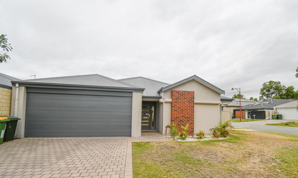 10 Ventura Way, Meadow Springs, WA 6210