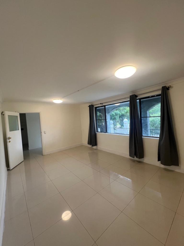 7 Balanada Ave, Chipping Norton, NSW 2170