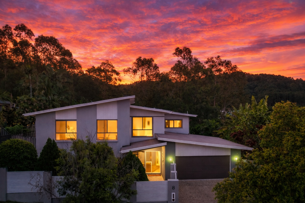 8 Maloney Cres, Maudsland, QLD 4210