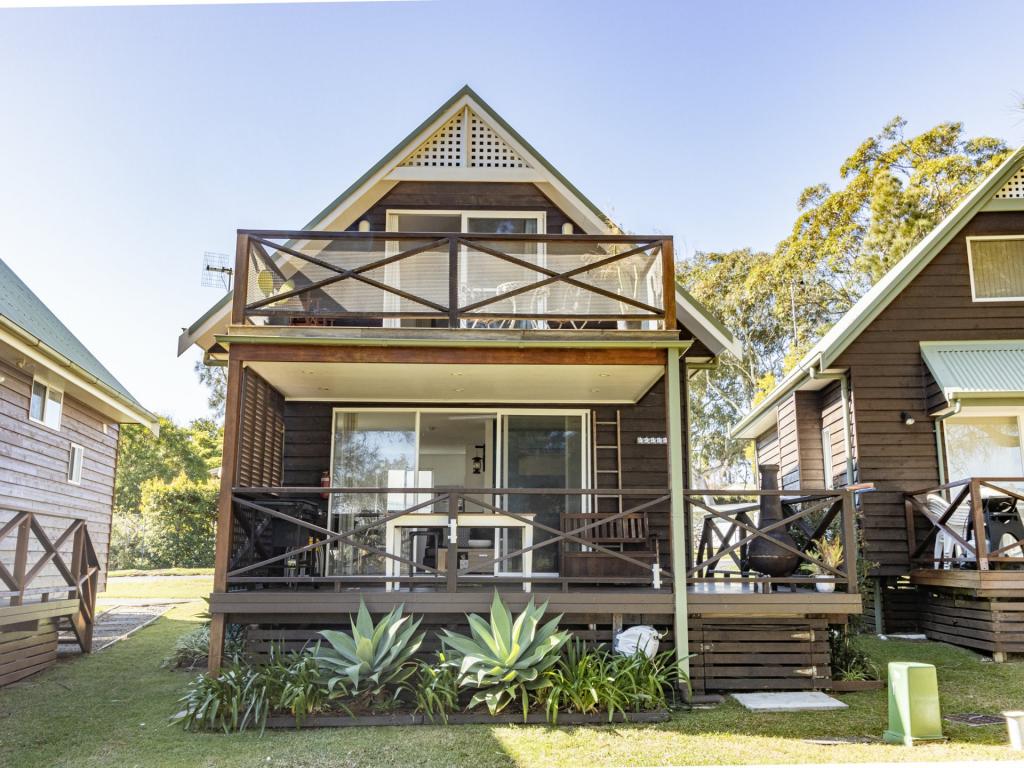 Chalet 19 Berrara Rd, Berrara, NSW 2540