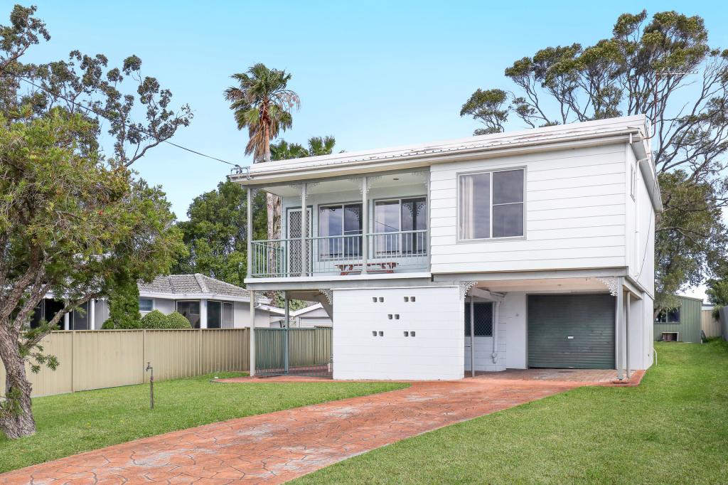 1a Deakin St, Oak Flats, NSW 2529