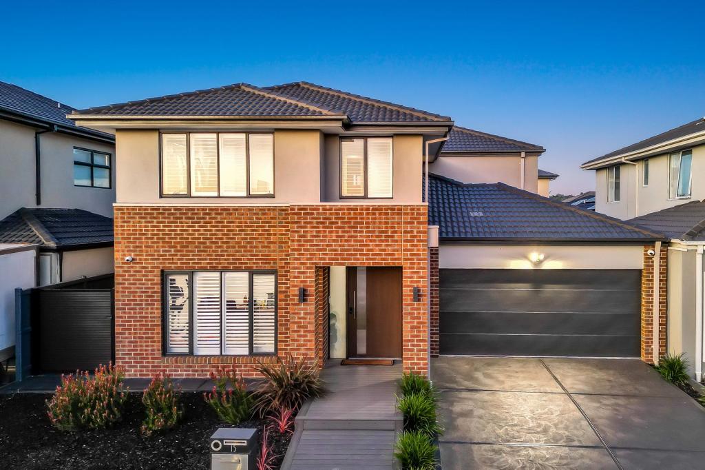 15 Sora Ct, Berwick, VIC 3806