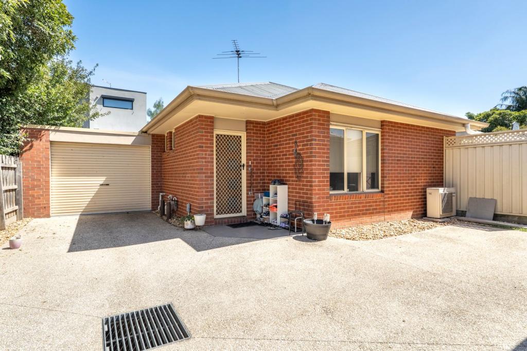 2/21 CAMPBELL ST, EPPING, VIC 3076