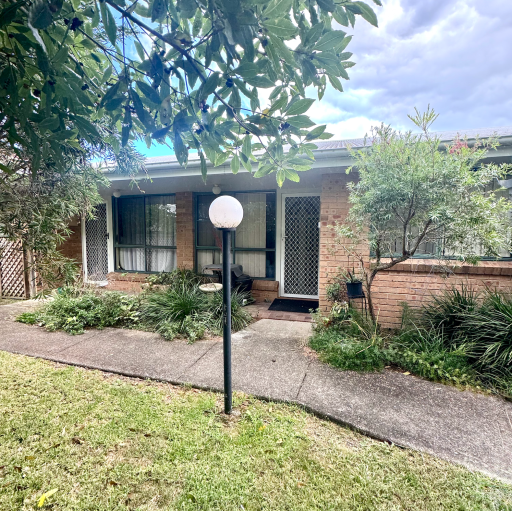 4/26 Old Bar Rd, Old Bar, NSW 2430