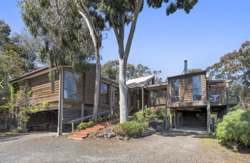 111 Hall Rd, Warrandyte South, VIC 3134