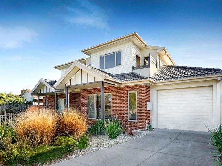 1/180 Woods St, Newport, VIC 3015