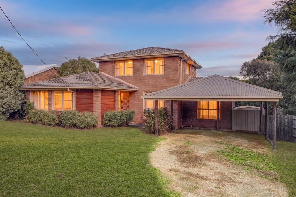 26 Old Kent Rd, Mooroolbark, VIC 3138