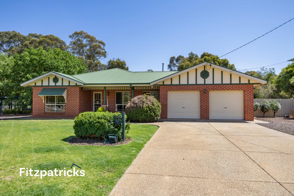 98 Waterview St, Ganmain, NSW 2702