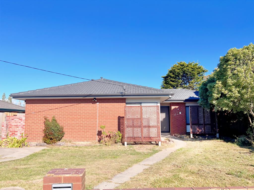 24 Symons Cres, Morwell, VIC 3840