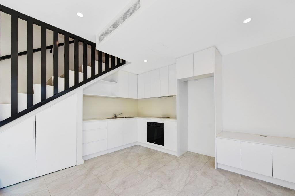 10/56 MORT ST, BLACKTOWN, NSW 2148