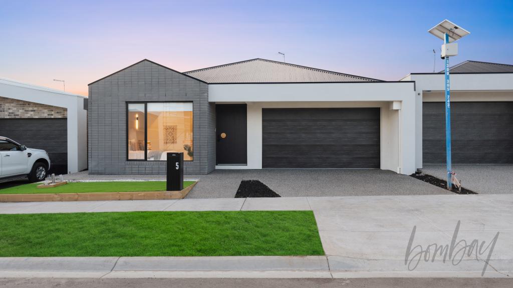 5 Rosmead St, Craigieburn, VIC 3064