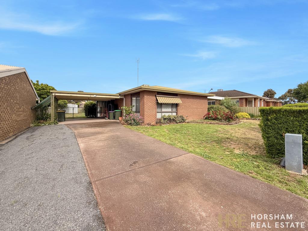 2 Mintern Cres, Horsham, VIC 3400