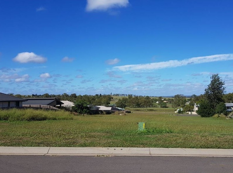 46 Bell St, Monto, QLD 4630