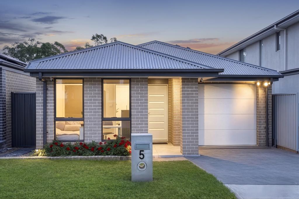 5 Yusen St, Riverstone, NSW 2765