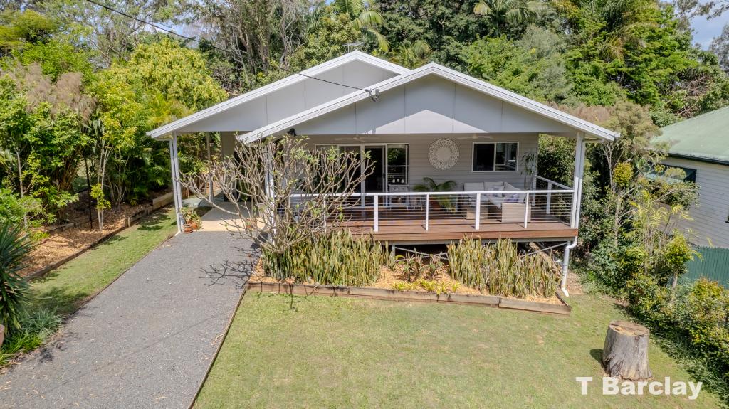 32-34 Melaleuca Dr, Lamb Island, QLD 4184