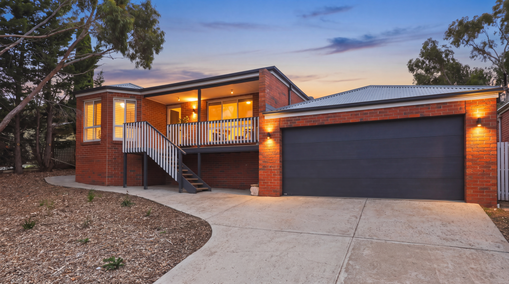 6 Hine Ct, Darley, VIC 3340