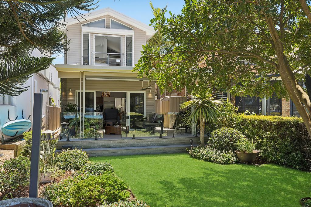 366 Booker Bay Rd, Booker Bay, NSW 2257