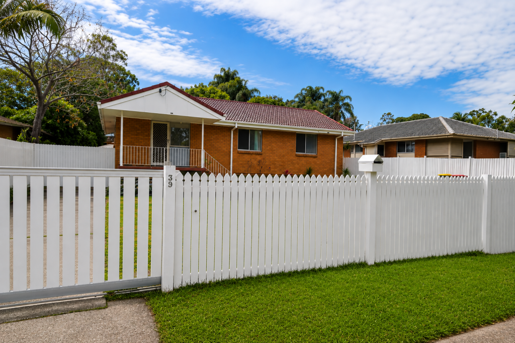 39 Julie Rd, Ellen Grove, QLD 4078