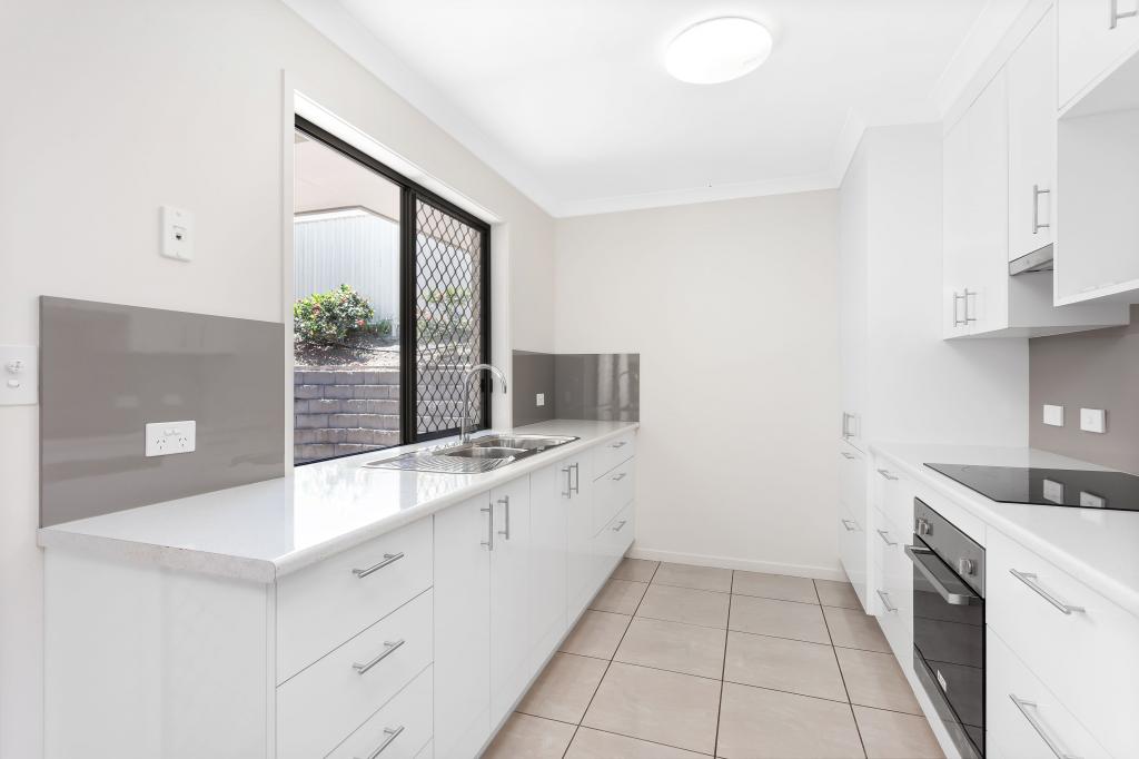 2/39a Power St, Yeppoon, QLD 4703
