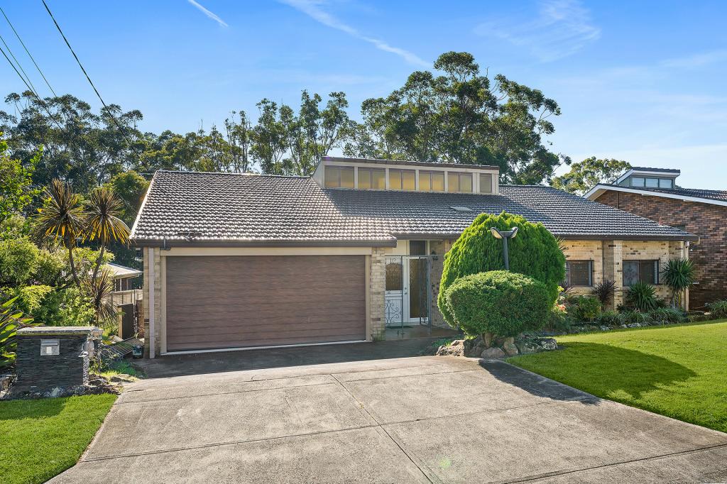 4 BEECH PL, LUGARNO, NSW 2210