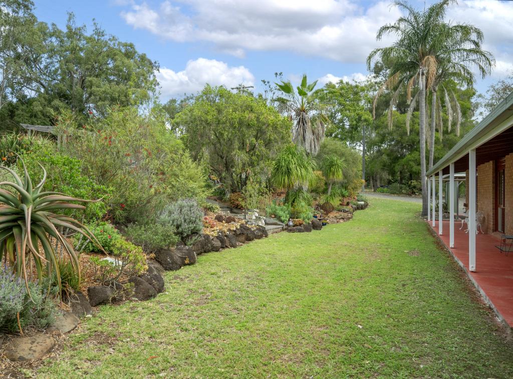 1 HANSFORD RD, MERINGANDAN WEST, QLD 4352