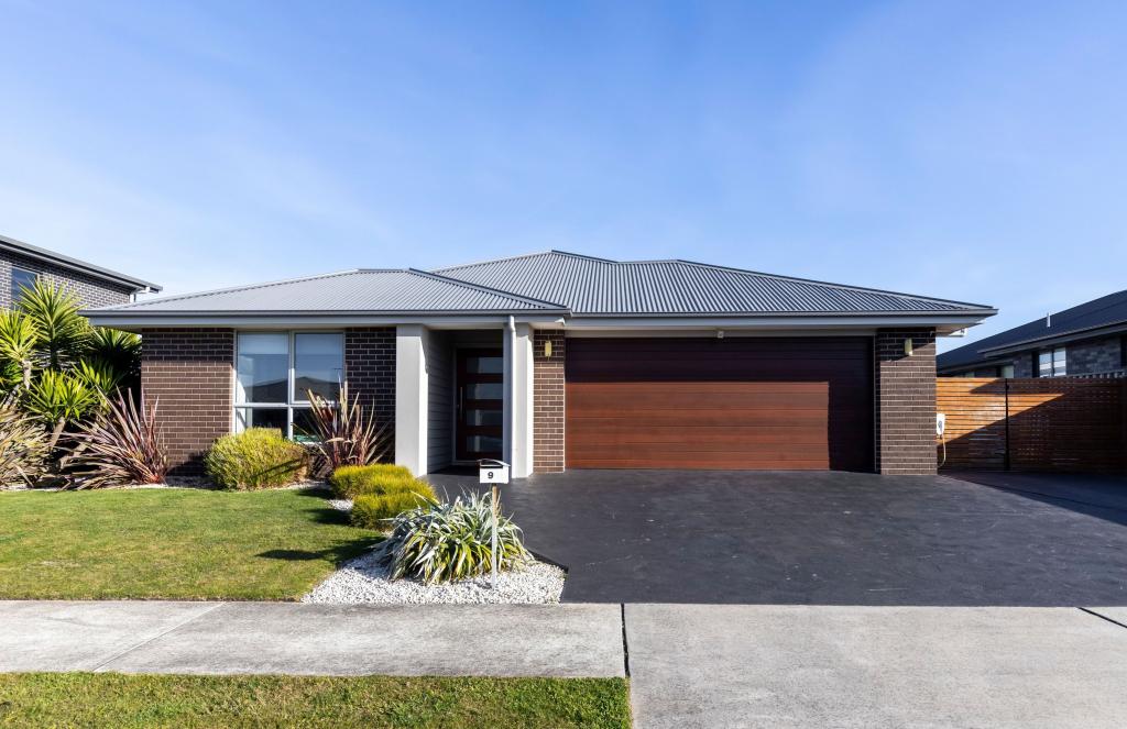 9 Bryan St, Shearwater, TAS 7307