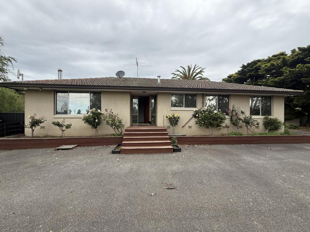 4-6 Meadow Rd, Devon Meadows, VIC 3977