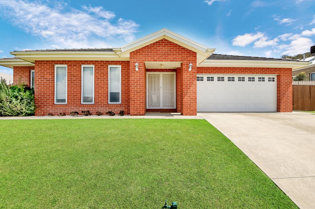 11 Dempster Pl, Leneva, VIC 3691