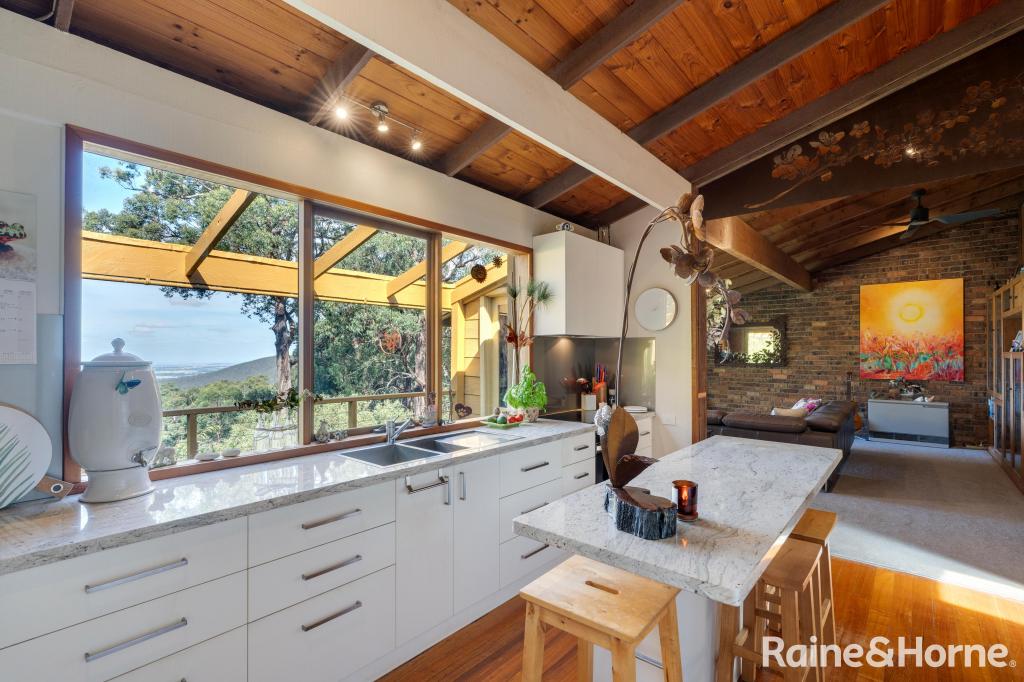 670 Gap Rd, Riddells Creek, VIC 3431