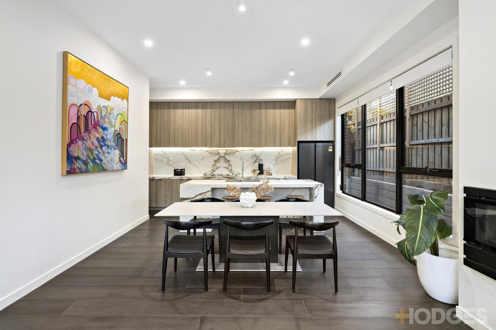 2/33 Jean St, Cheltenham, VIC 3192