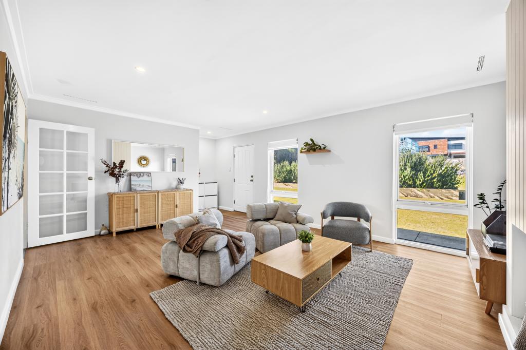 38 Sporing Way, Hillarys, WA 6025