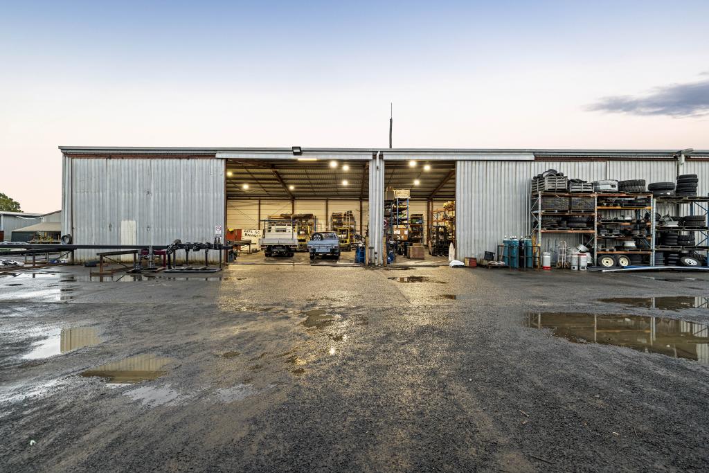 471b Greenwattle St, Wilsonton, QLD 4350