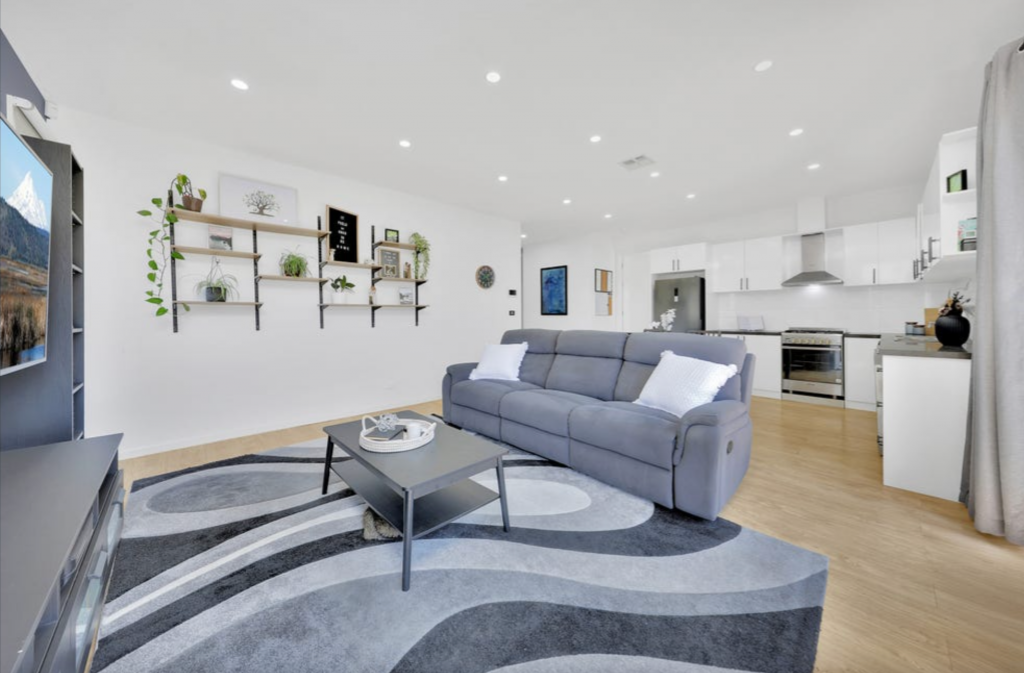 7 Vautier Ave, Mickleham, VIC 3064