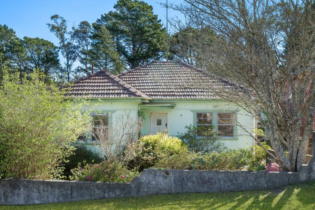 17 Abbey St, Leura, NSW 2780