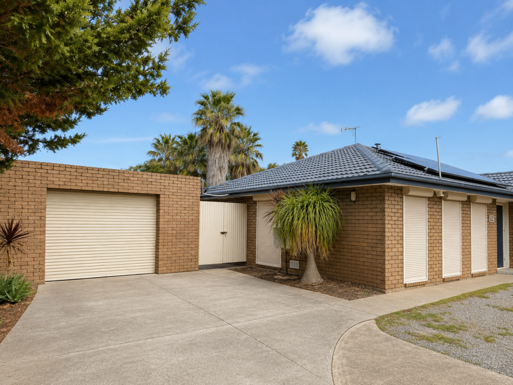 52 Concord Cct, Albanvale, VIC 3021