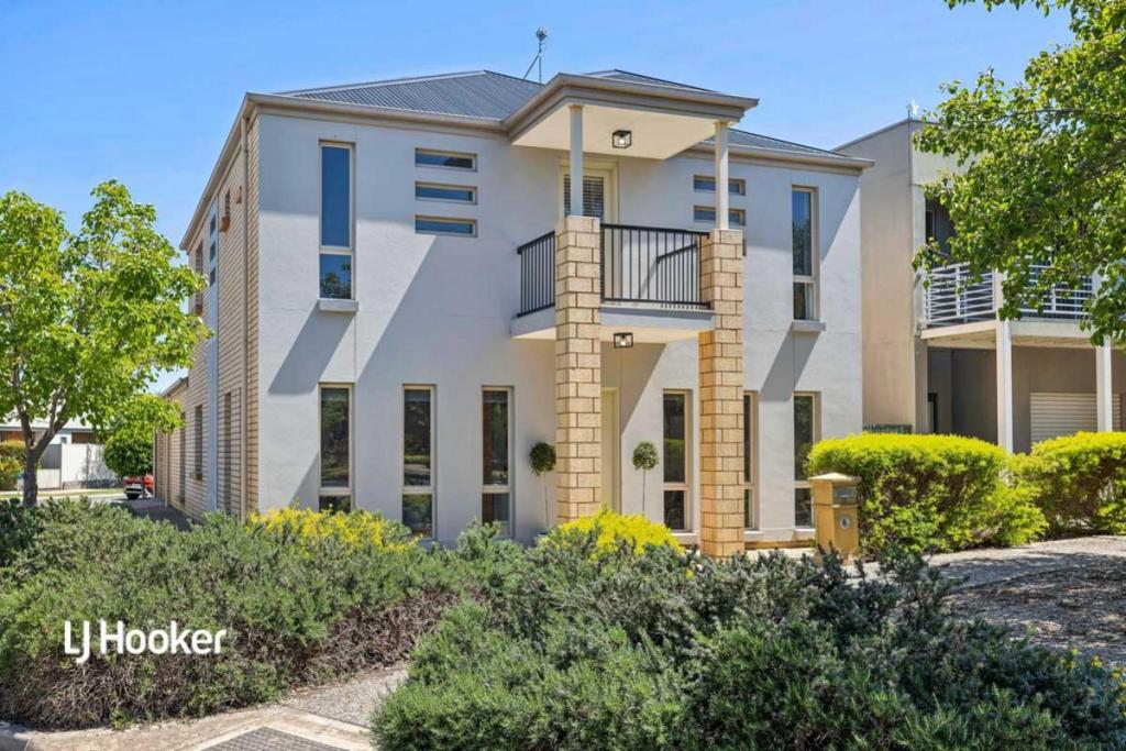 16 The Strand, Mawson Lakes, SA 5095