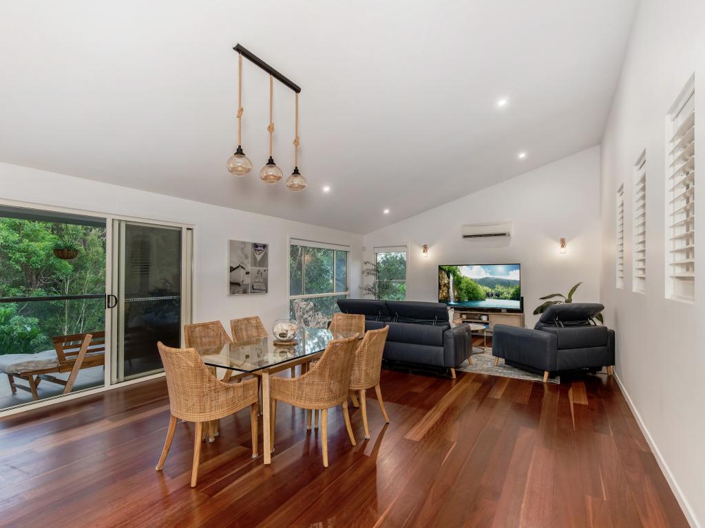 19 Grove Creek Cl, Reedy Creek, QLD 4227