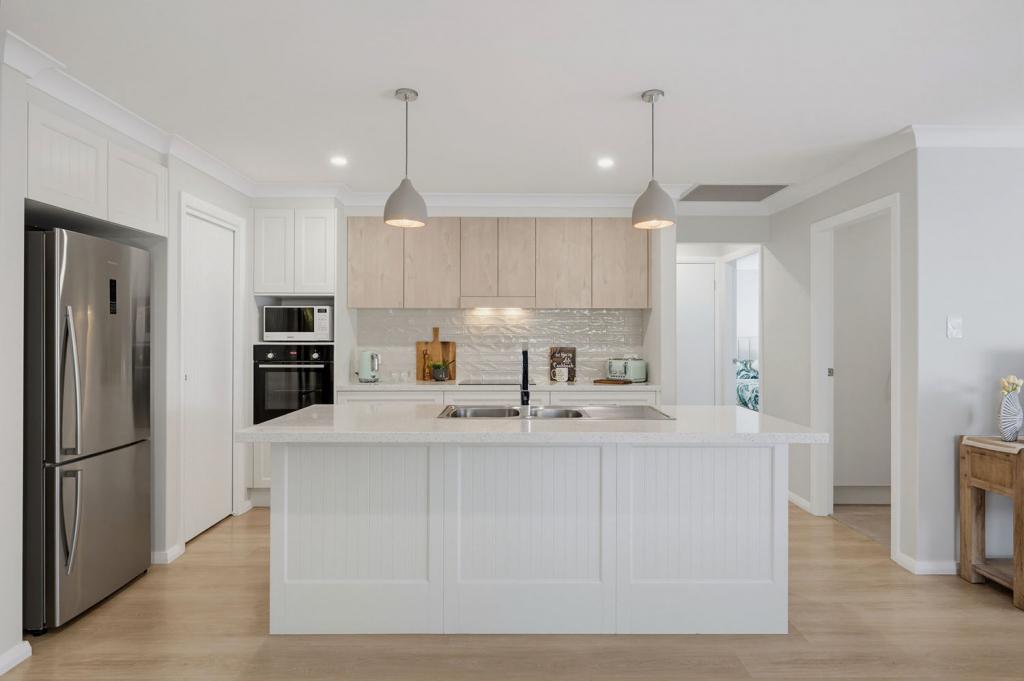 45 Commander St, Thrumster, NSW 2444