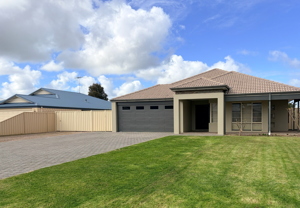 13 Murray Waters Bvd, South Yunderup, WA 6208