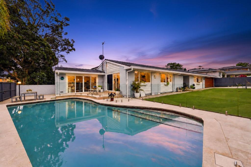 22 Hews Pde, Belrose, NSW 2085