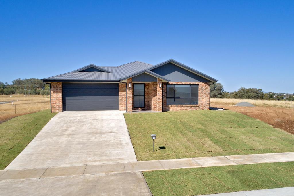 19 Sea Eagle Ave, Moore Creek, NSW 2340